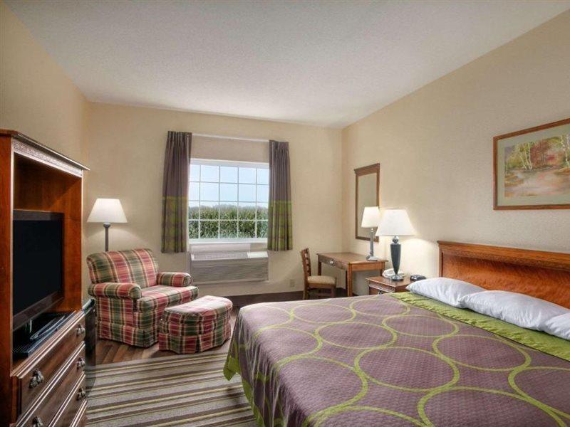 Super 8 By Wyndham Grayville Εξωτερικό φωτογραφία