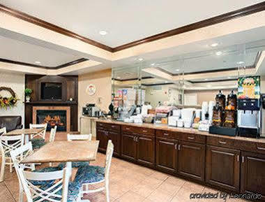 Super 8 By Wyndham Grayville Εξωτερικό φωτογραφία